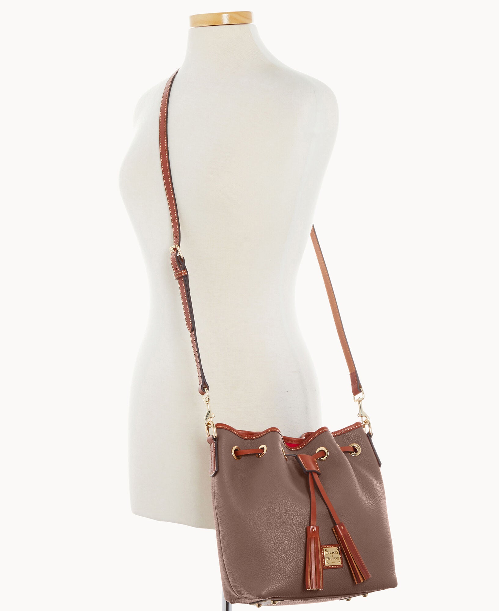 Pebble Grain Aimee Crossbody - Image 8