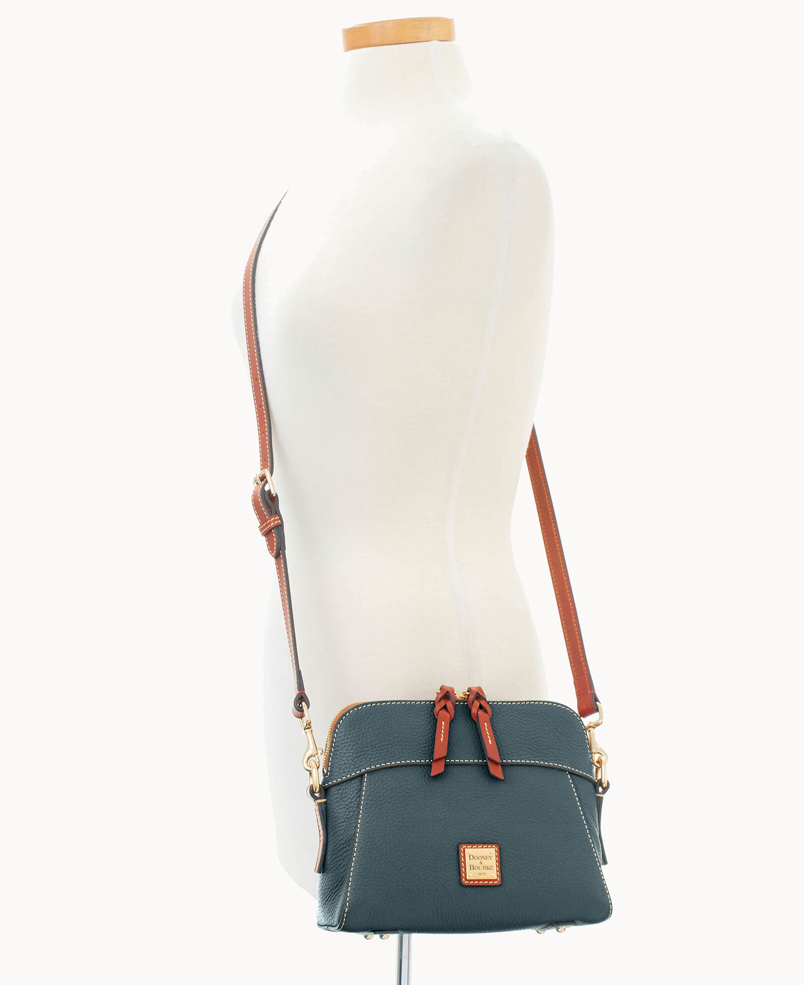 Pebble Grain Cameron Crossbody - Image 8