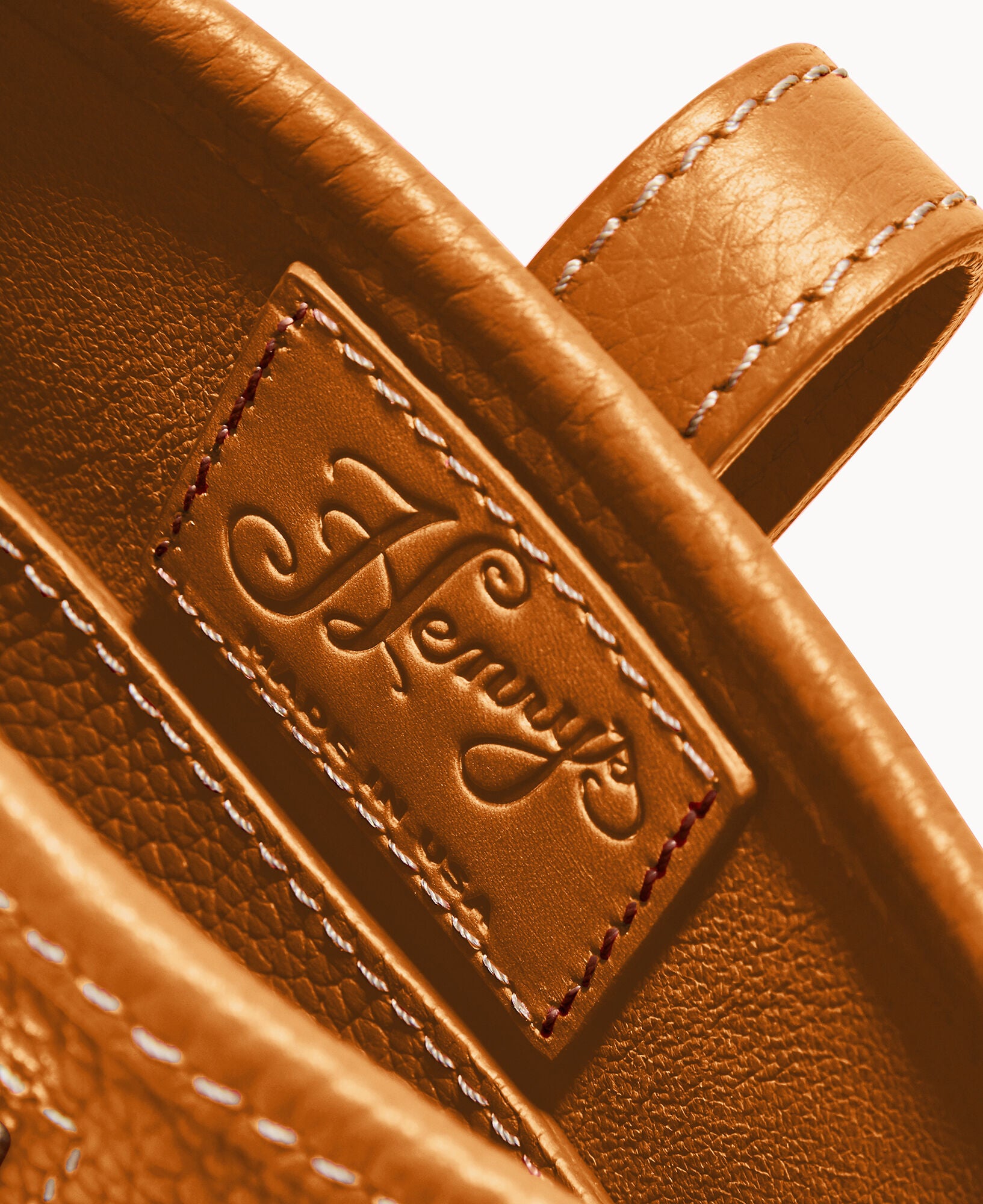 Henrys Small Crossbody - Image 11