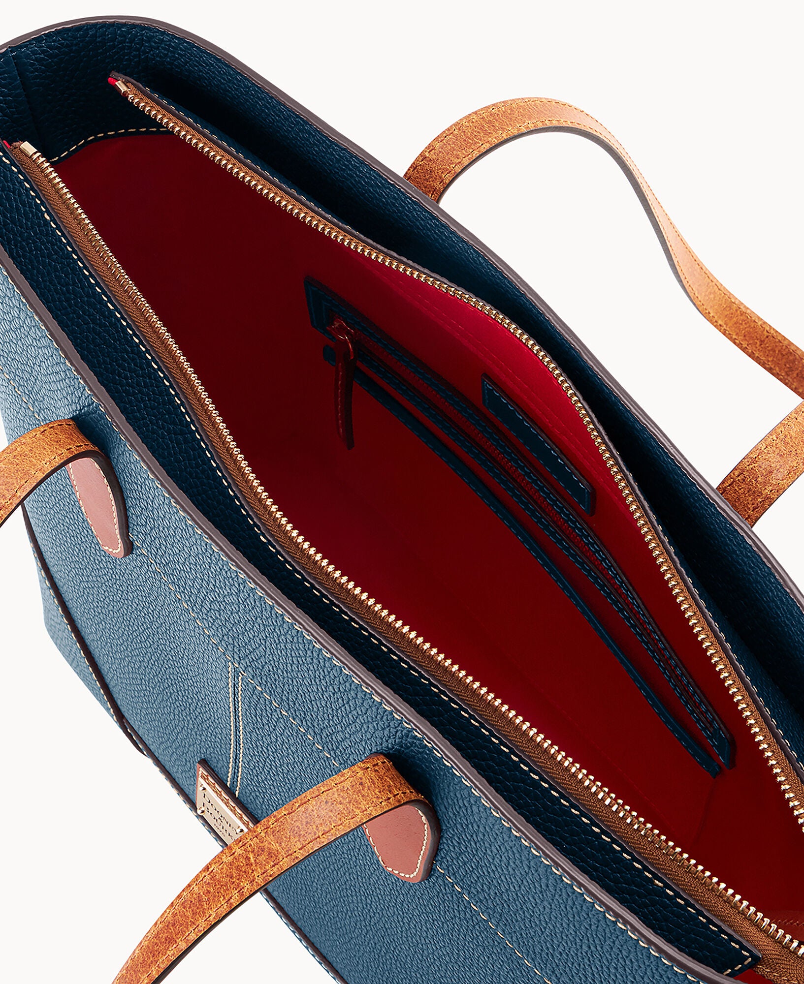 Pebble Grain Tote - Image 27