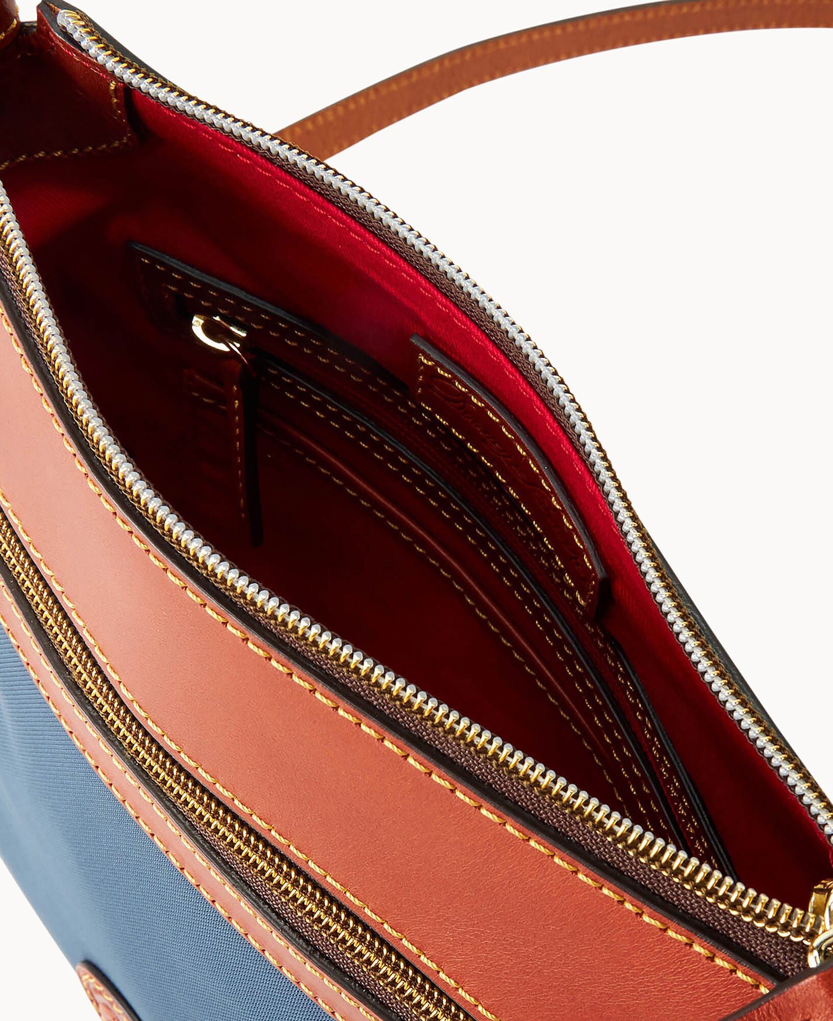 Nylon Crossbody 25 - Image 3
