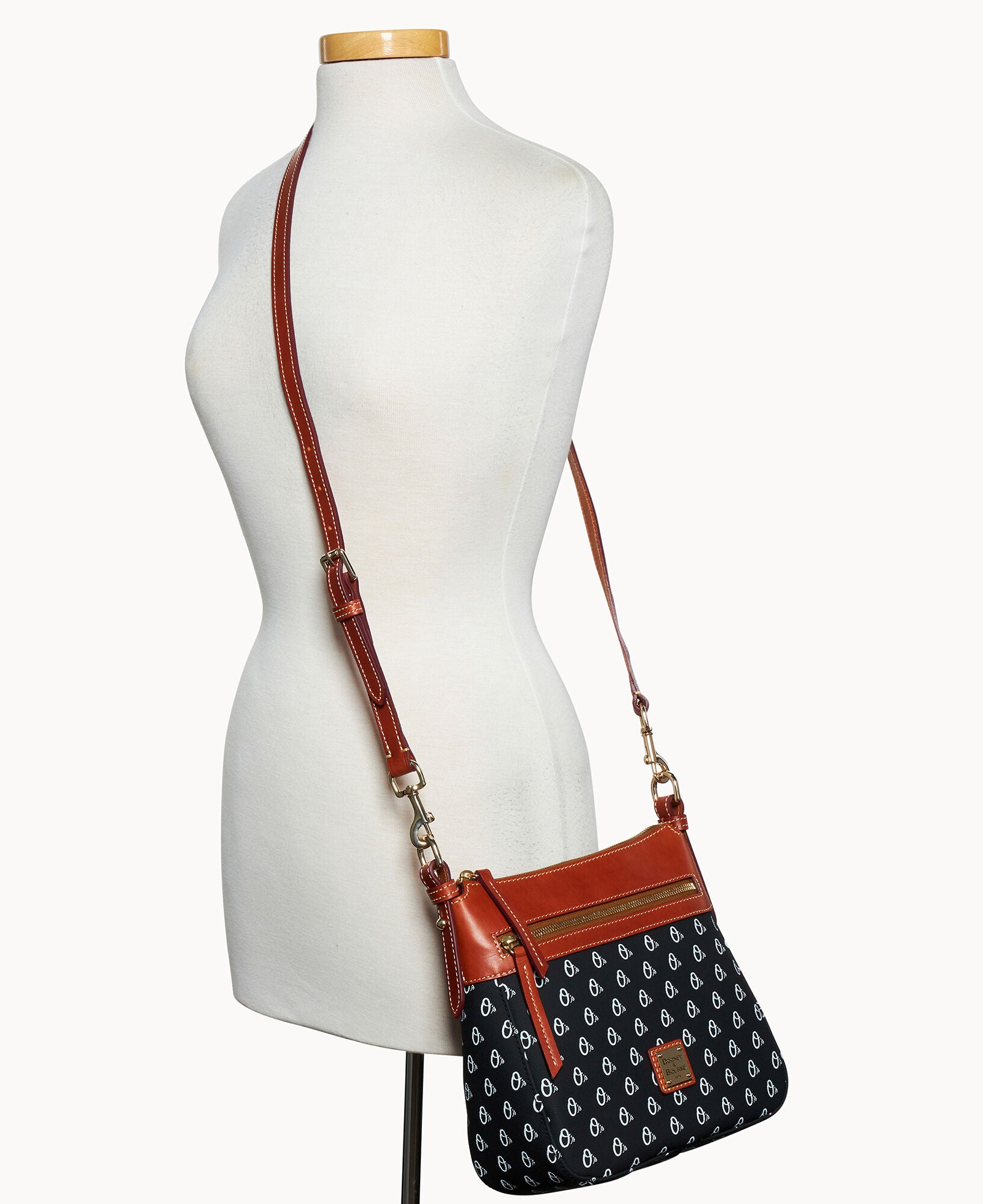 MLB Orioles Crossbody 25 - Image 4