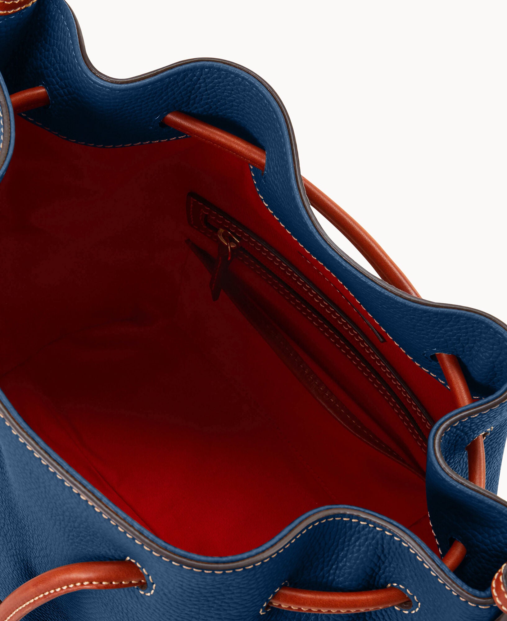 Pebble Grain Drawstring - Image 17