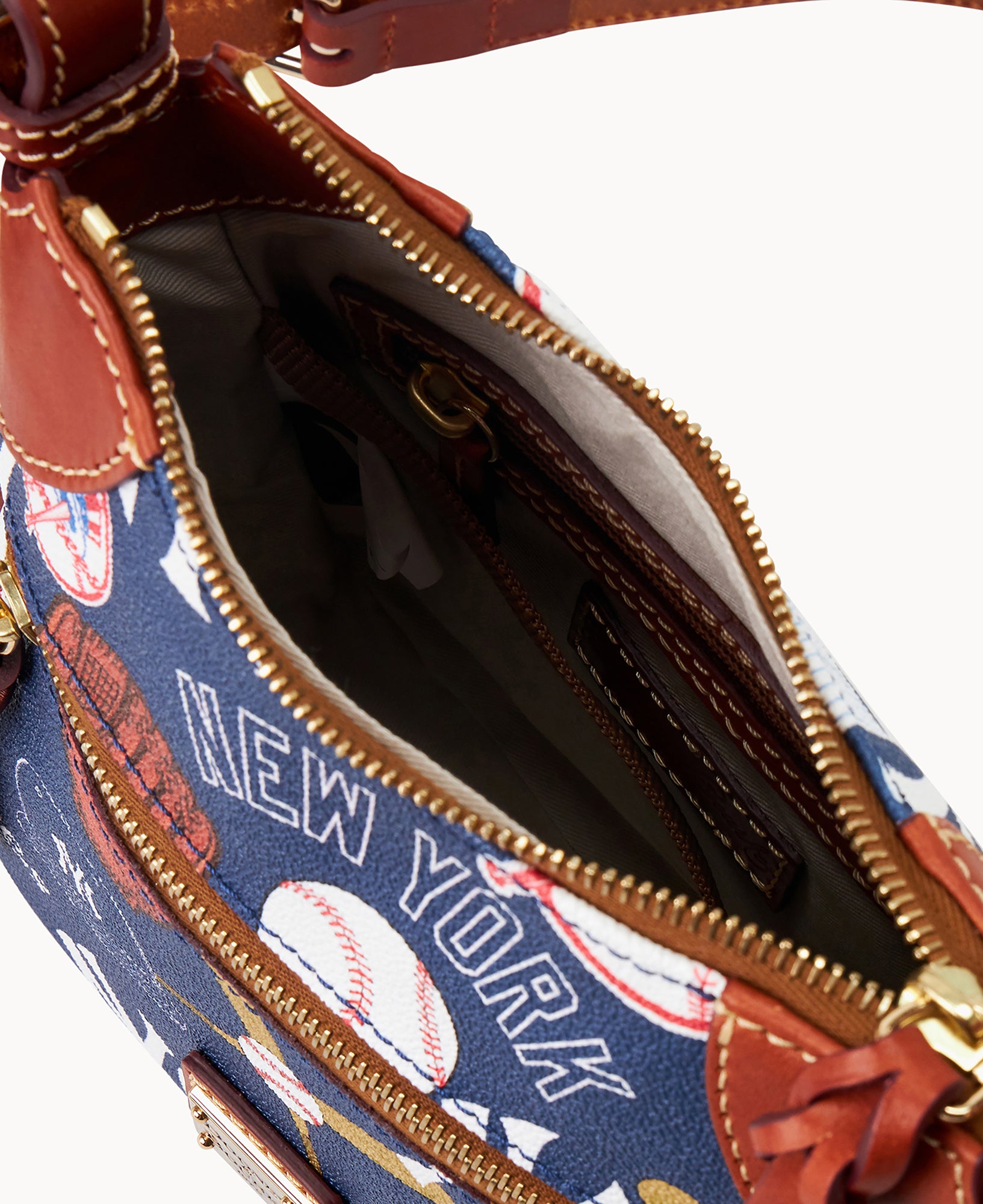 MLB Yankees Front Zip Crossbody - Image 3