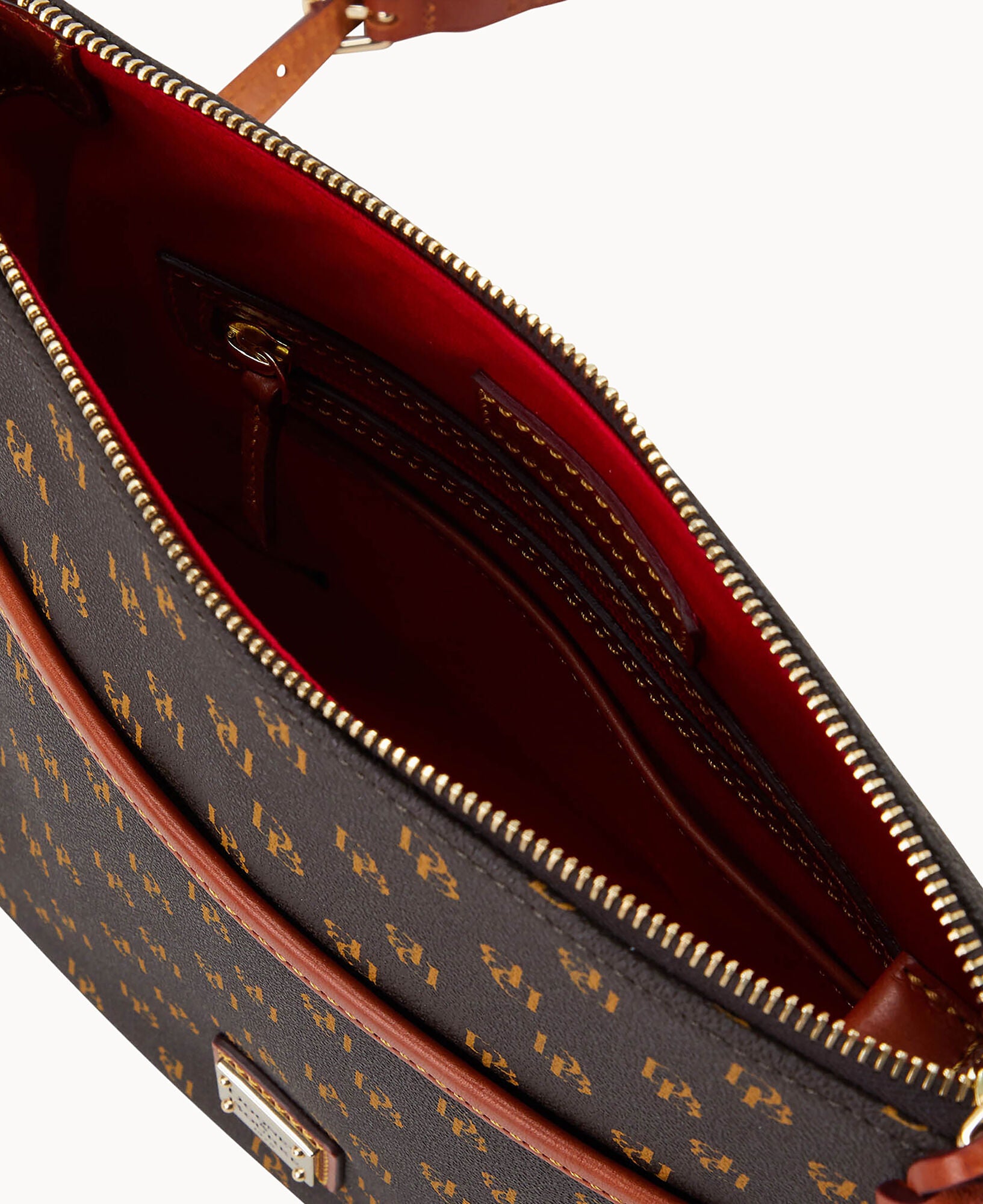 Gretta Everyday Crossbody - Image 11