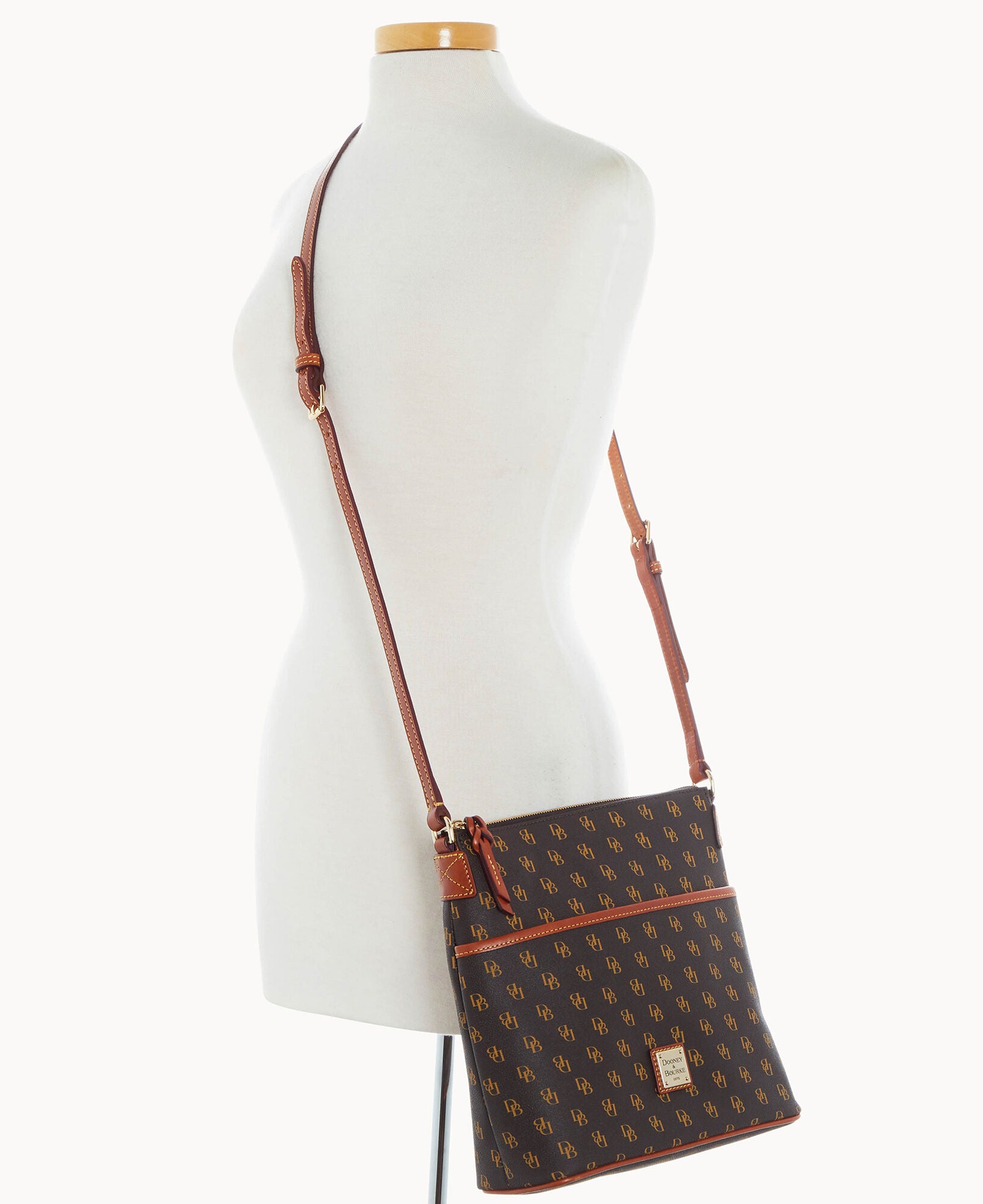 Gretta Everyday Crossbody - Image 12