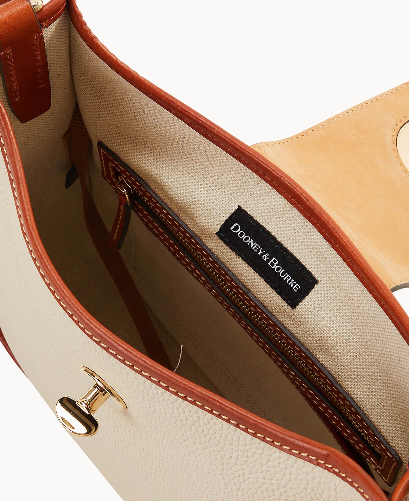 Pebble Turnlock Messenger 28 - Image 3
