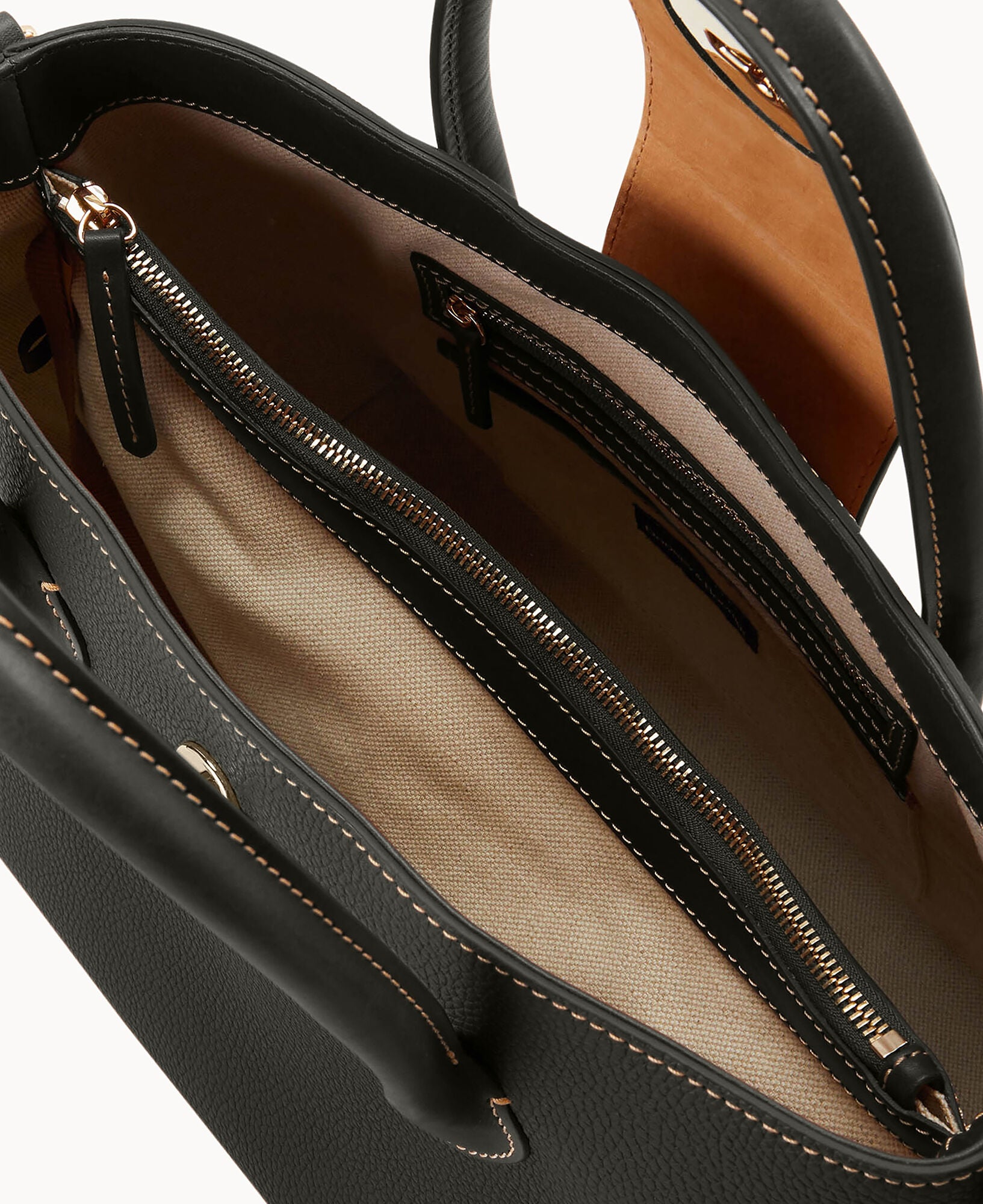 Pebble Turnlock Handle Tote 30 - Image 23