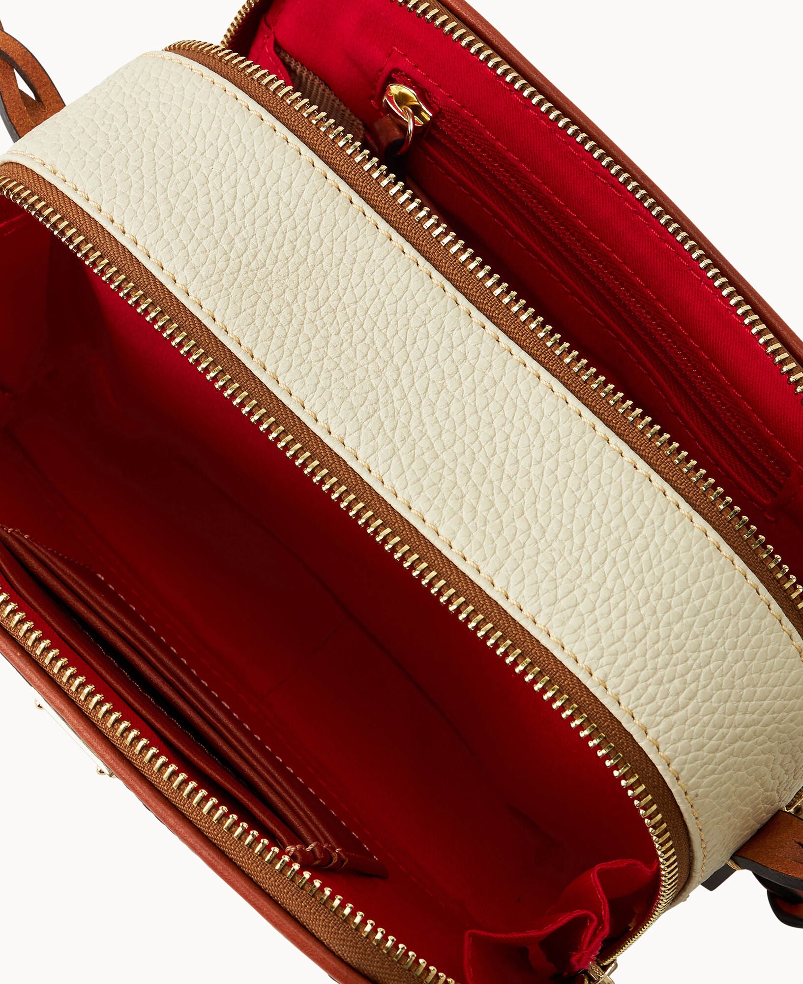 Pebble Grain Deni Crossbody - Image 12