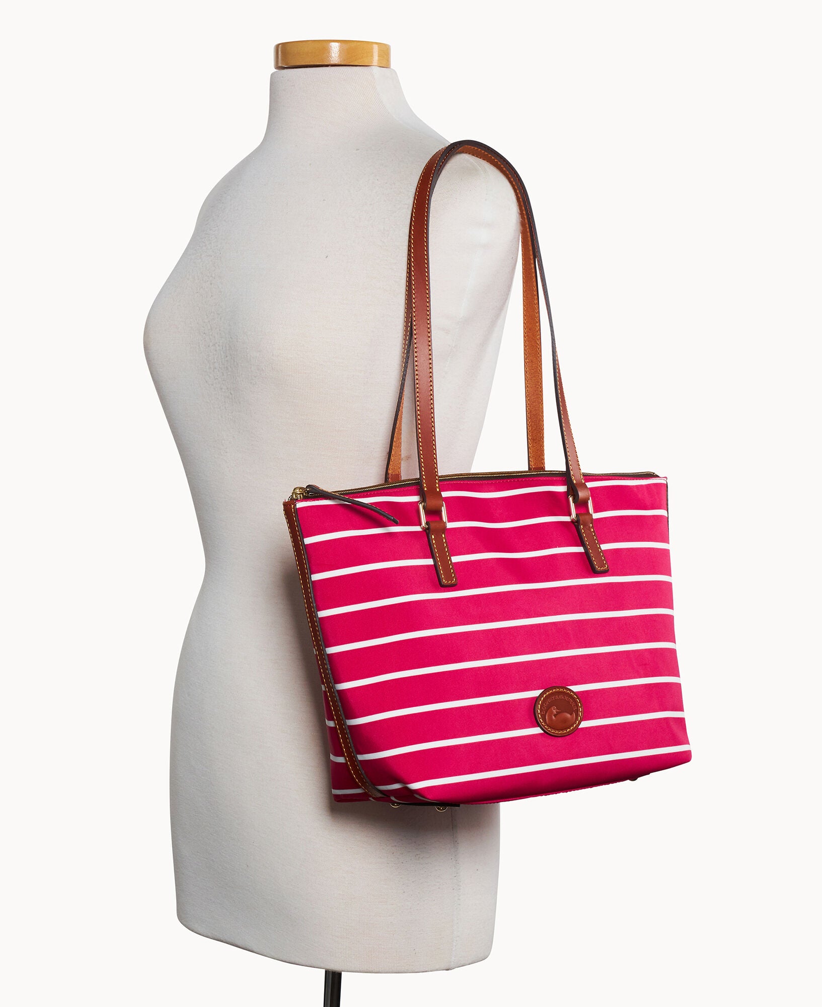 Eastham Zip Tote - Image 4