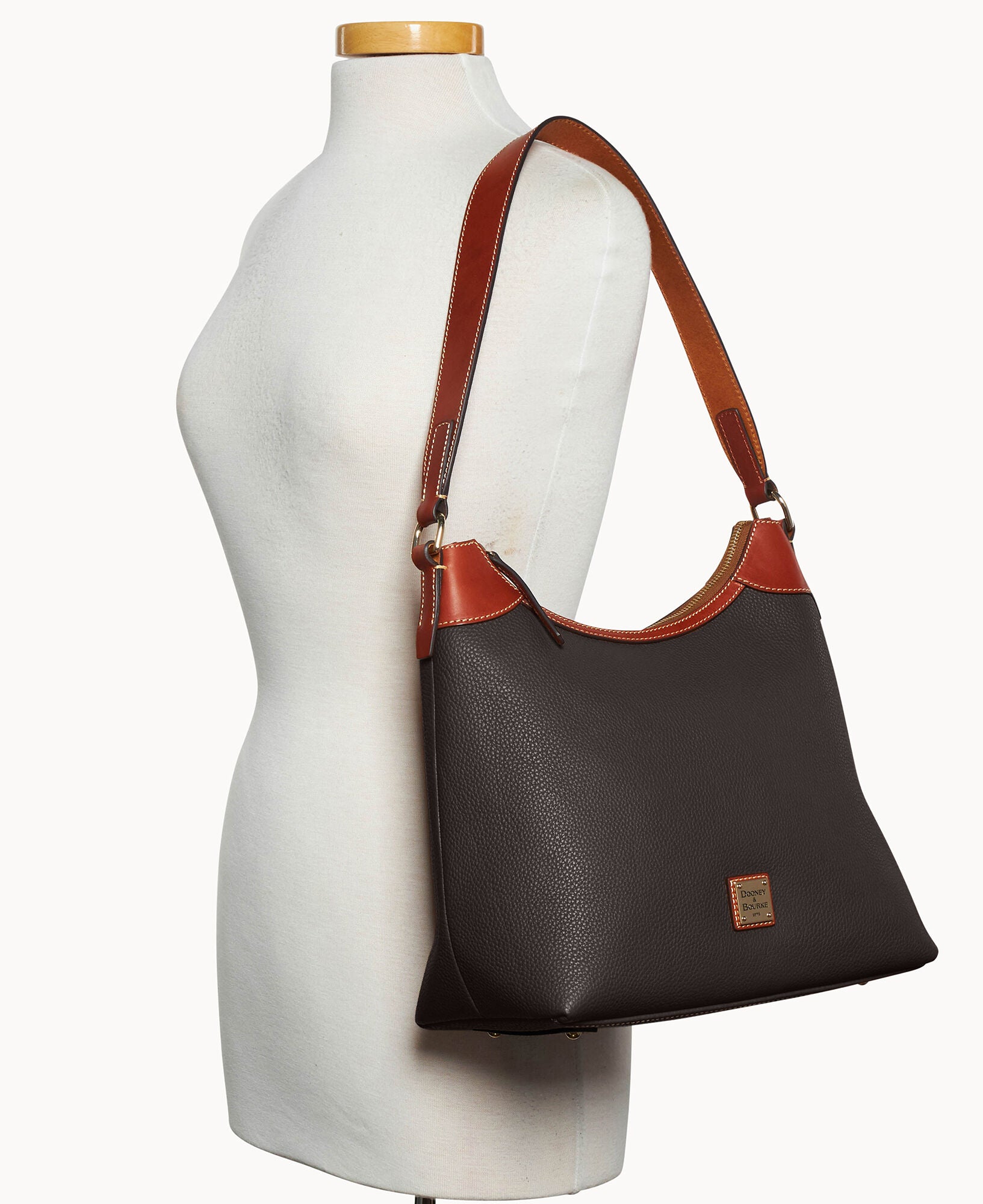 Pebble Grain Hobo - Image 28