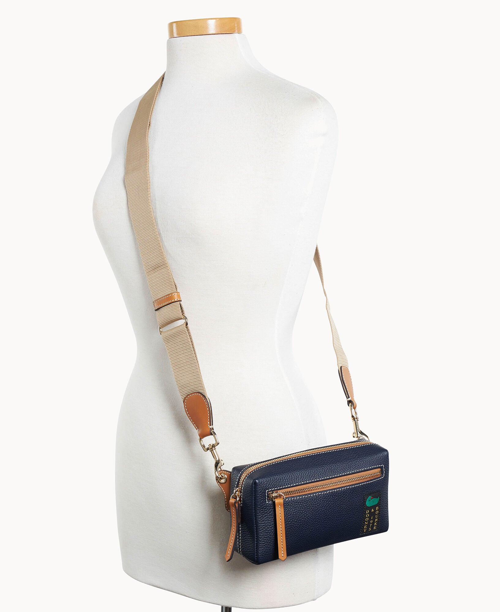 Pebble Grain Camera Crossbody 20 - Image 14
