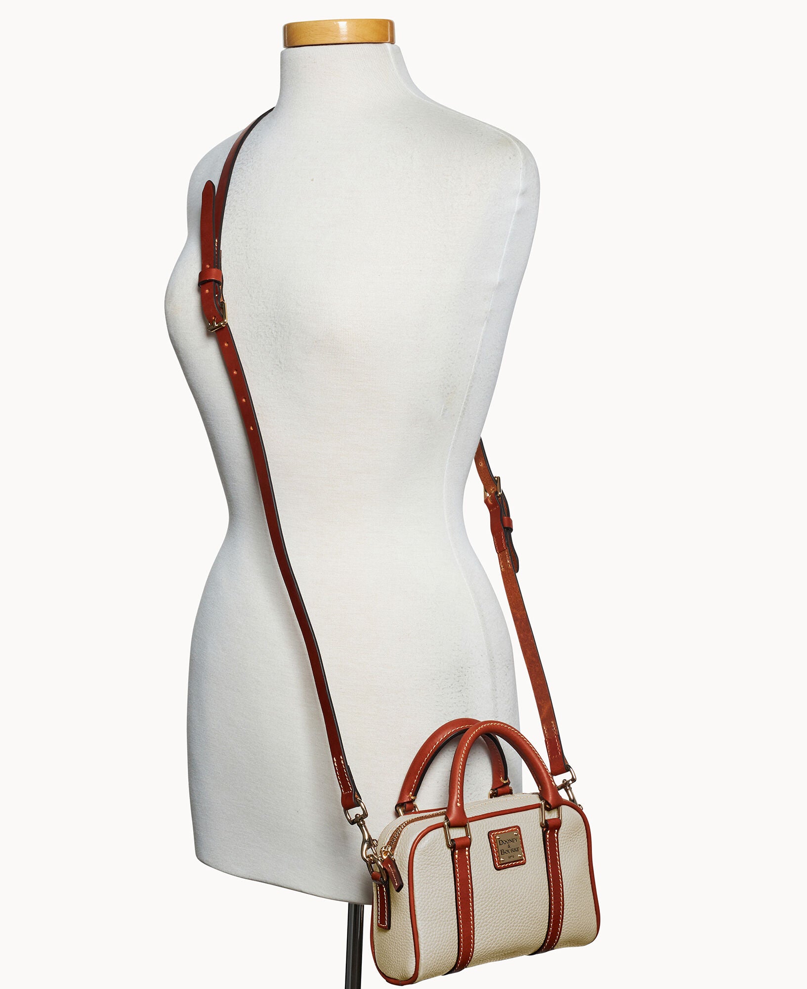 Pebble Grain Satchel 20 - Image 8