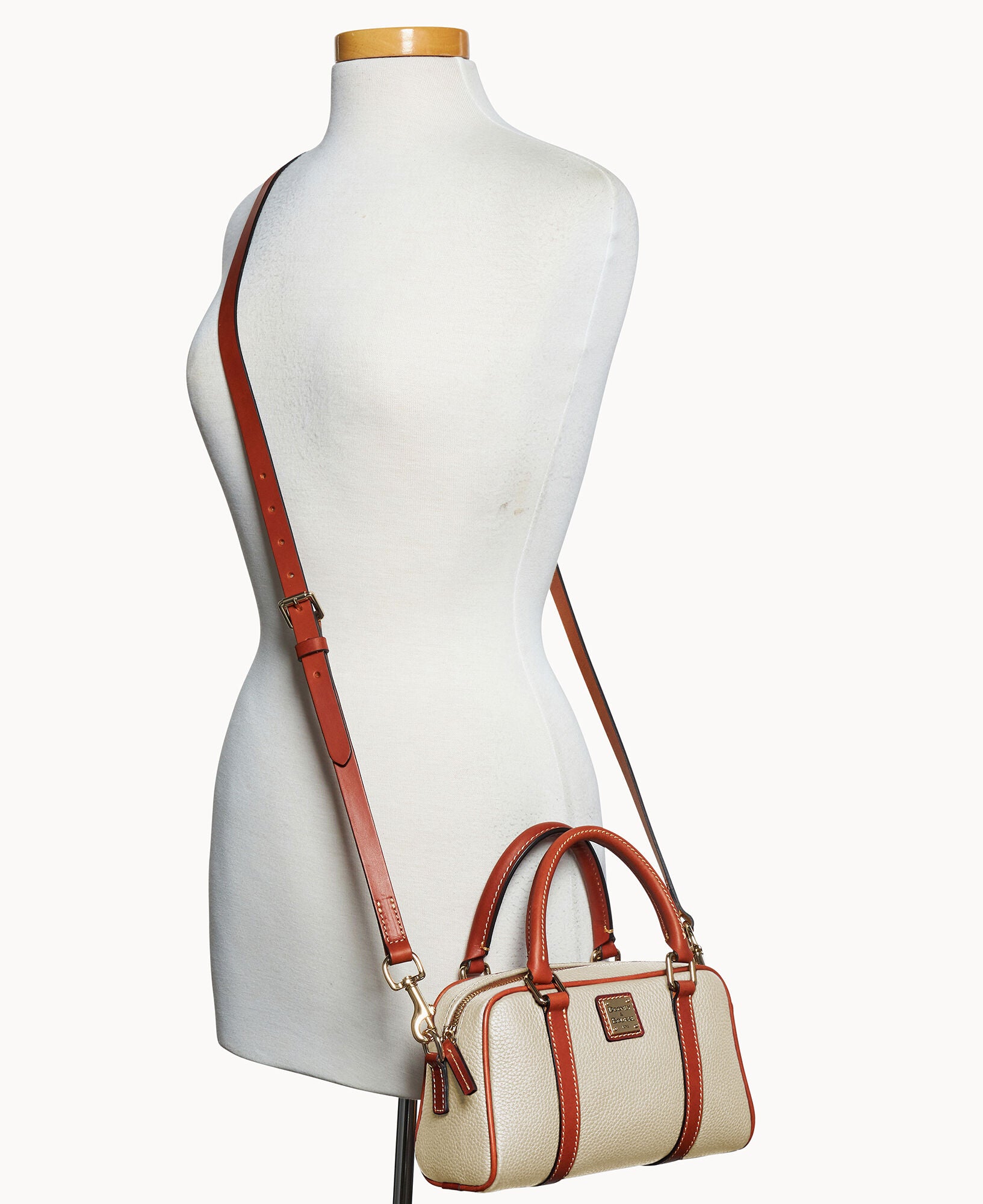 Pebble Grain Satchel 24 - Image 8