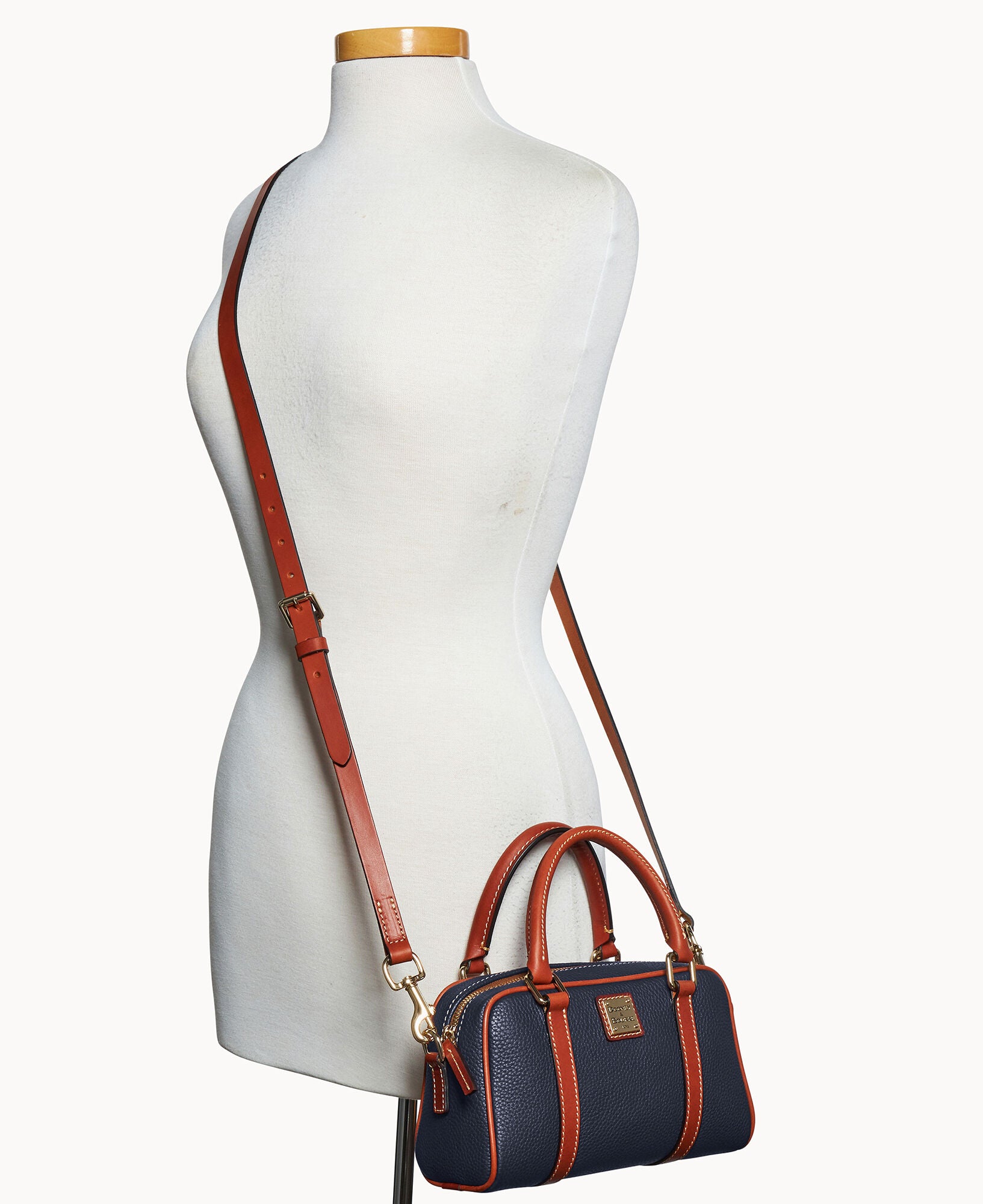 Pebble Grain Satchel 24 - Image 21