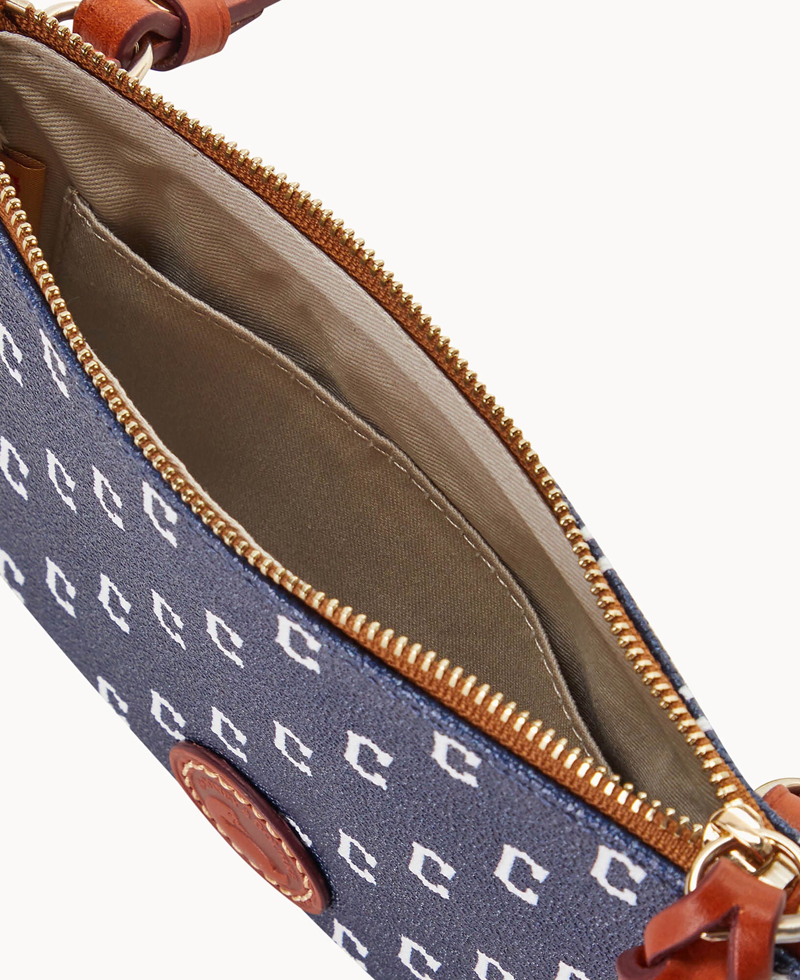 MLB Guardians Top Zip Crossbody - Image 3