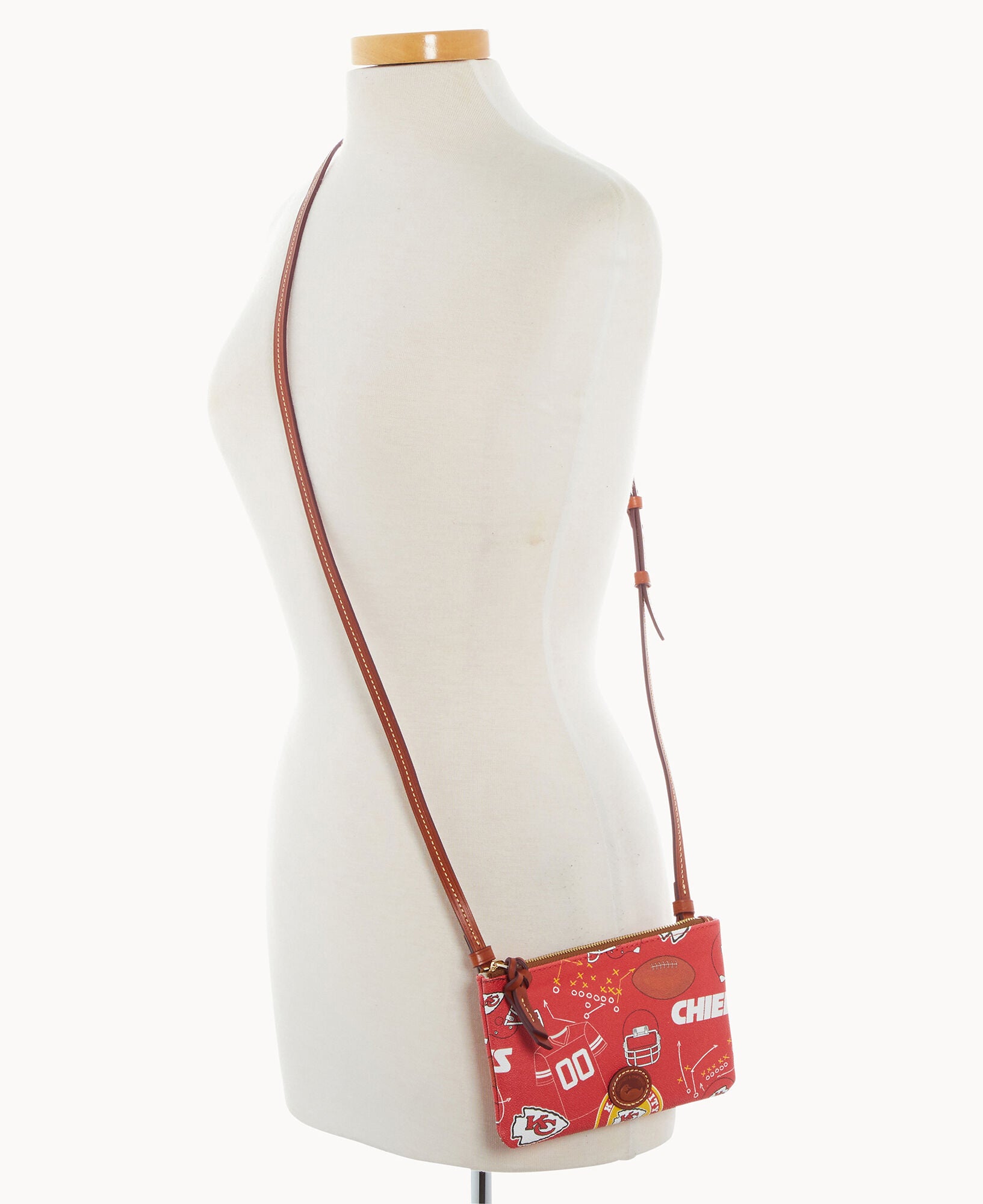 NFL Chiefs Top Zip Crossbody - Image 4